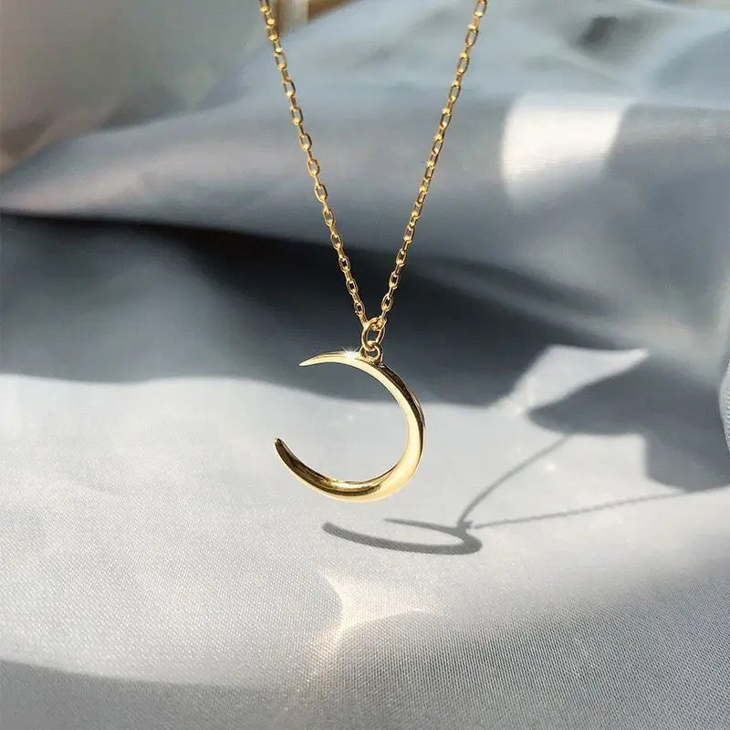 Luxury Pendant Moon Necklace Women Wedding Party Gift Romantic Clavicle Chain Chokers Korean Fashion Charm Jewelry 2024