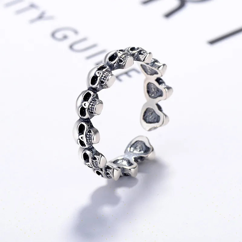 Personality Gothic Skull Rings For Women Charm Engagement Jewelry Girls Open Finger Knuckle Rings 2023