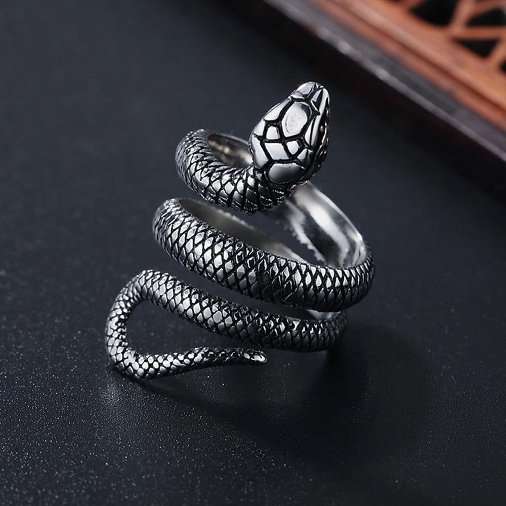 Punk Hip Hop 316L Stainless Steel Snake Rings for Men Women Fashion Couple Engagement Cobra Snake Ring Jewelry Best Gift for Him